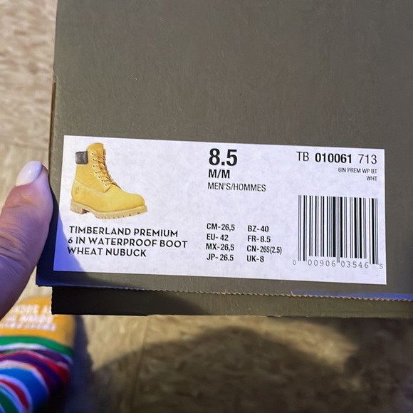 Timberland wheat color brand new - Picture 5 of 5